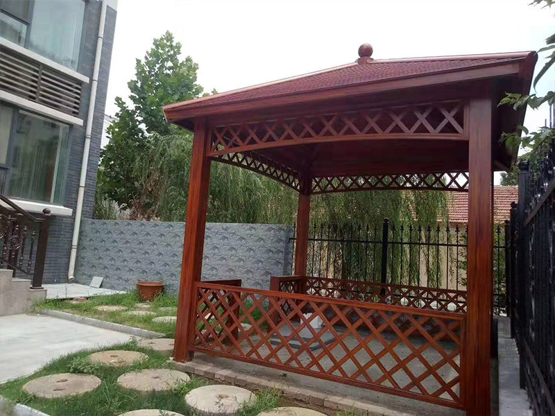 浮筒吹塑機(jī)的技術(shù)特點(diǎn)是什么